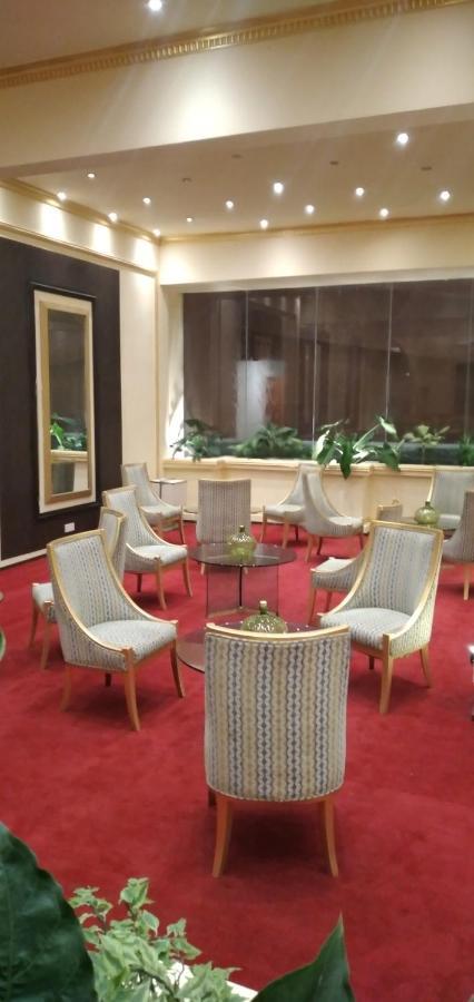 Sleek Hotel Kegalle Esterno foto
